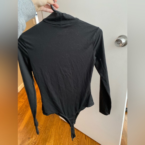 Black turtleneck bodysuit - Picture 5 of 6
